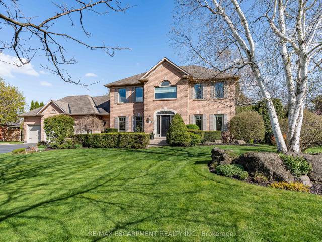 House for sale in Ancaster, Ontario