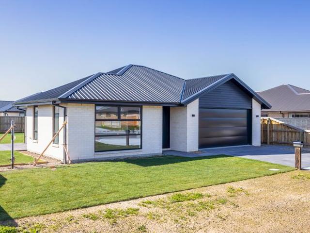 House for rent in Oakfields, Amberley