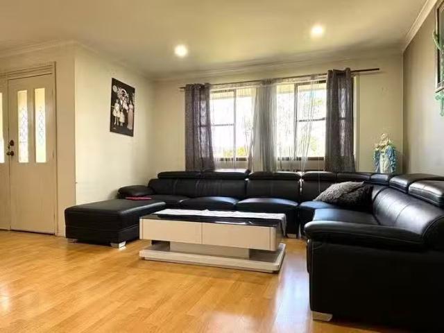 House for rent in Bossley Park