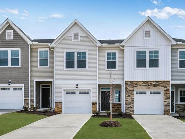Townhouse for sale in Bunnlevel, North Carolina