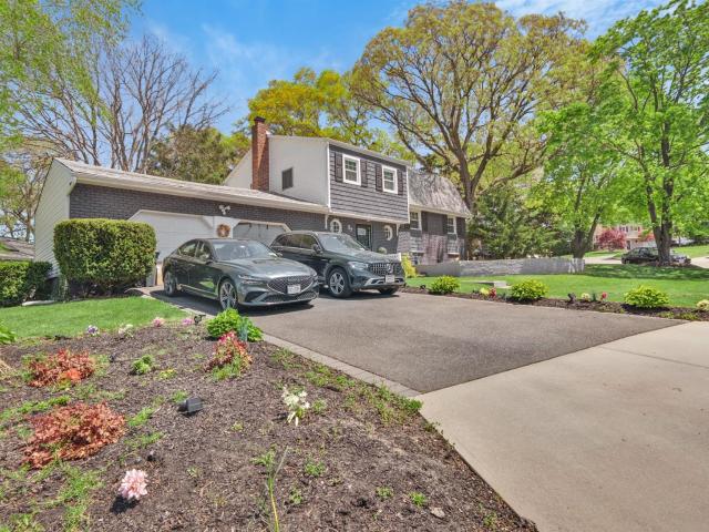 House for sale in Centereach, New York