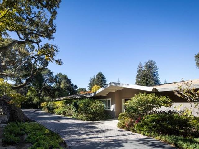 House for sale in Lindenwood, Atherton