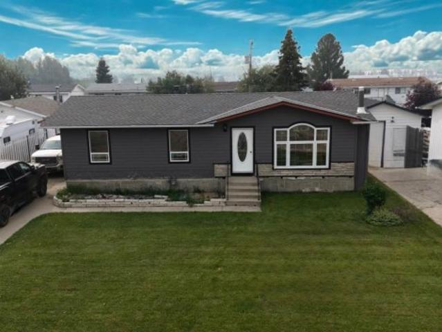 House for sale in Swan Hills, Alberta