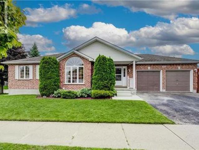 House for sale in Kitchener, Ontario