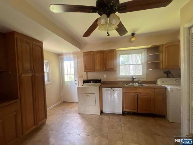 House for sale in Waldwick, New Jersey