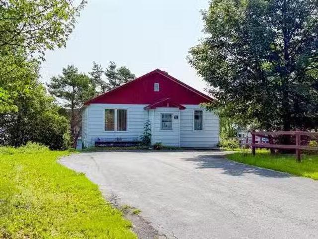 House for sale in Spaniard's Bay, Newfoundland And Labrador