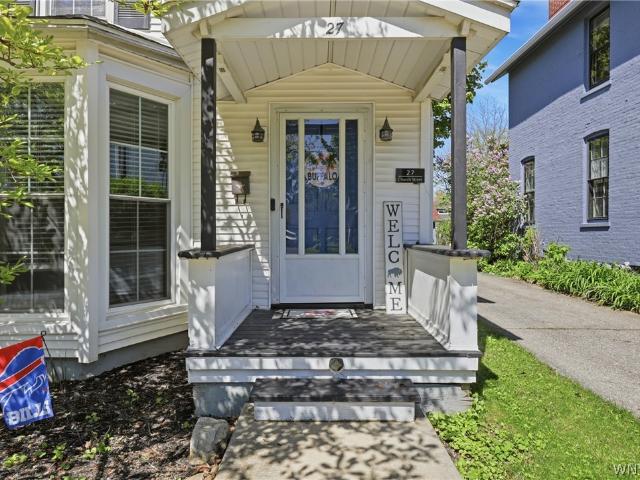 House for sale in Bowmansville, New York