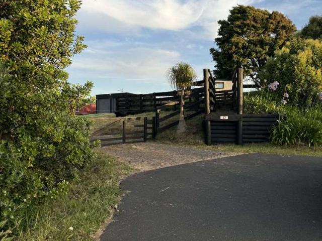 House for sale in Waiuku