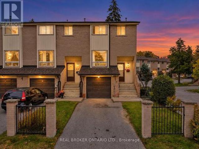 Townhouse for sale in Scarborough—Rouge Park, Toronto