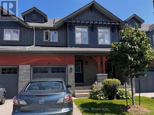 Townhouse for rent in Collingwood, Ontario
