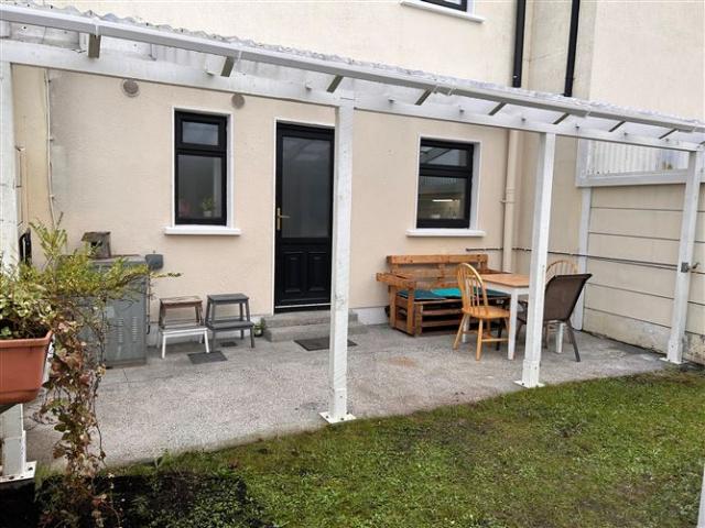Detached House for sale in Tuam, Connacht