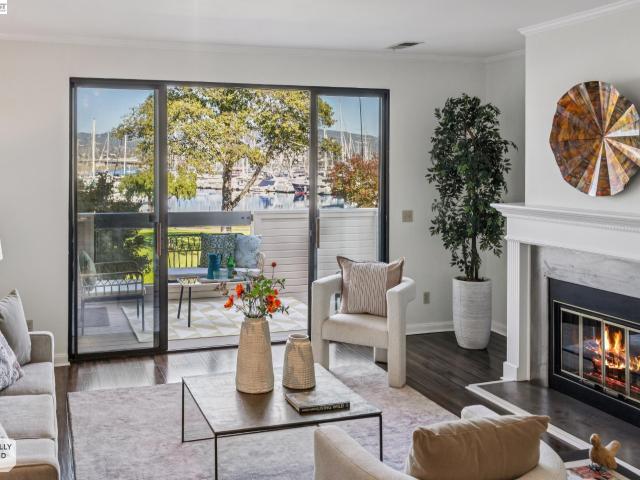 Condo for sale in Alameda, Alameda County
