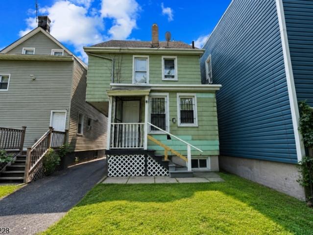 House for sale in Irvington, New Jersey