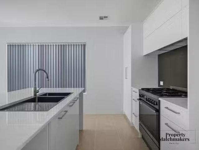 House for rent in Piara Waters, Western Australia