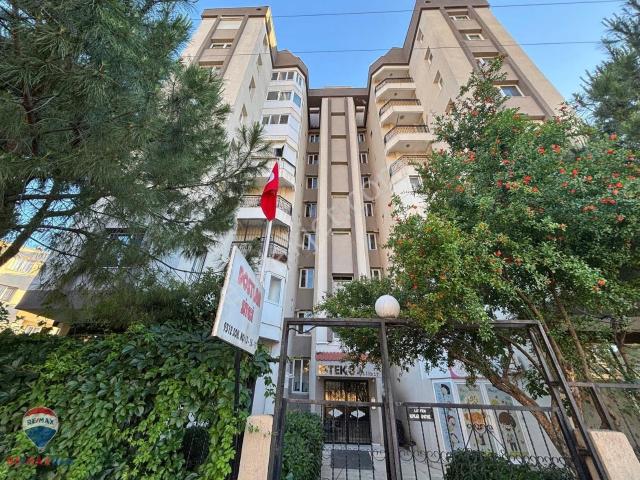 Karabağlar, İzmir içerisinde satılık mülk