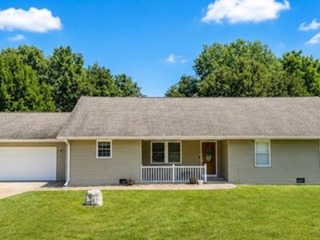 House for sale in Beardstown, Illinois