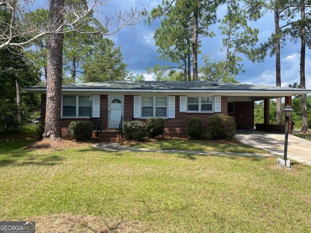 House for sale in Helena, Georgia