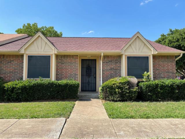 Condo for rent in Grand Prairie, Texas