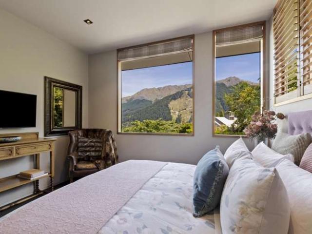 House for sale in Otakou