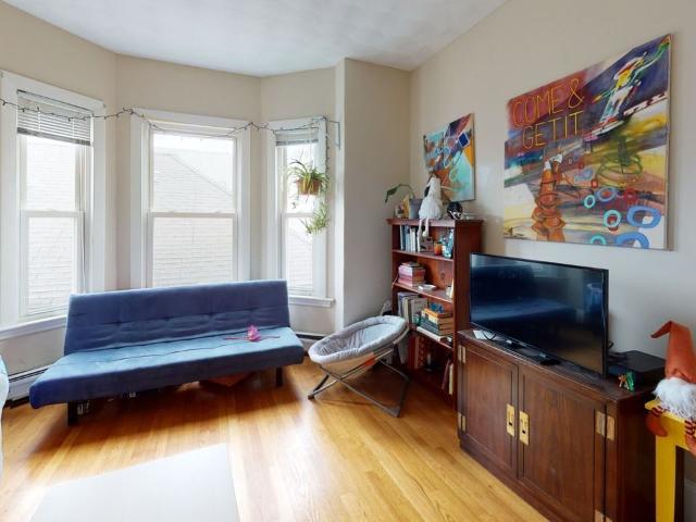 Apartment for rent in Eagle Hill, Boston