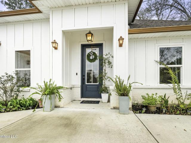 House for sale in Carriere, Mississippi