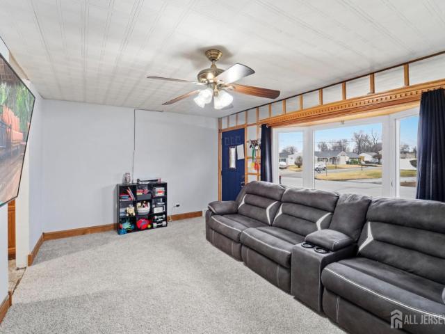 Property for sale in Edison, New Jersey