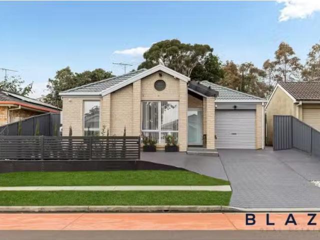House for rent in Horningsea Park, Sydney