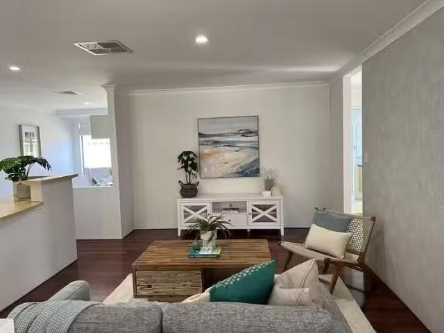 House for rent in Canning Vale, Western Australia