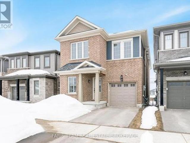 House for sale in Barrie, Ontario