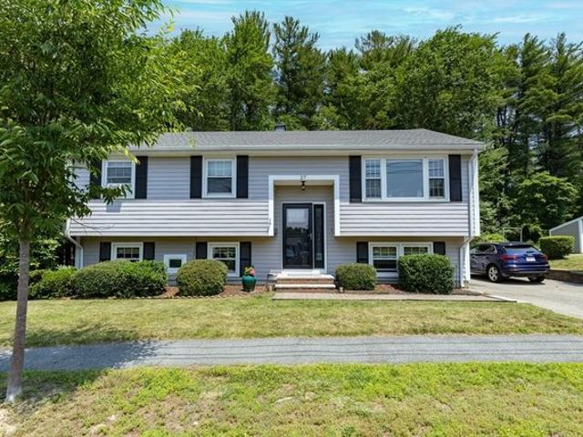 House for sale in Beverly, Massachusetts