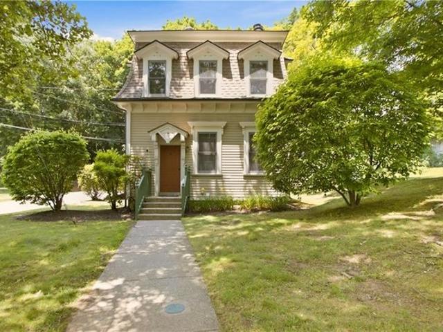 Condo for sale in Smithfield, Rhode Island