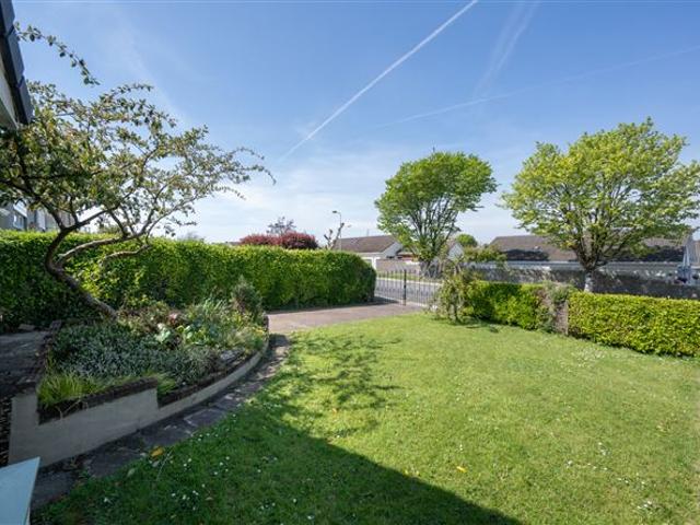 Detached House for sale in Carrigaline, South Tipperary