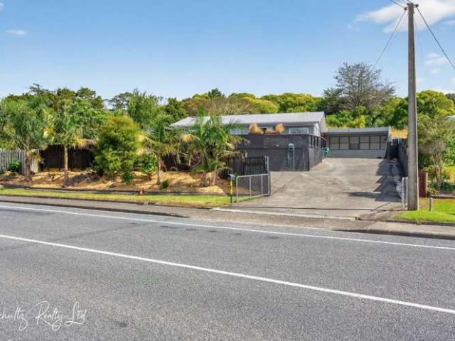 House for sale in Maungaturoto, Northland