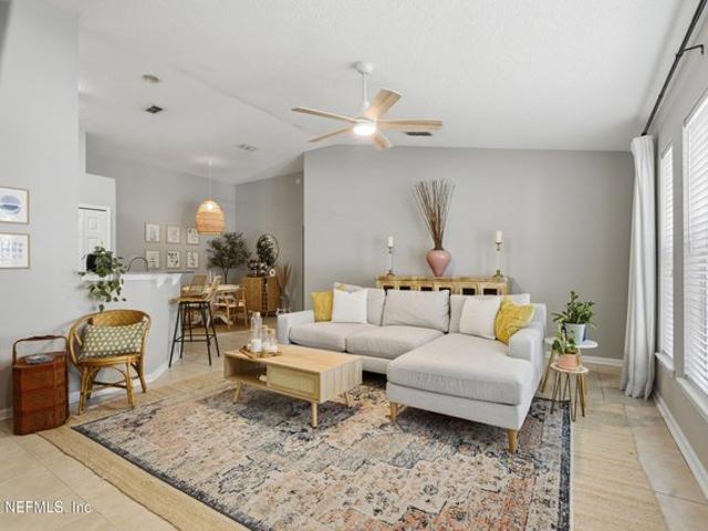 Condo for sale in Jacksonville Beach, Florida