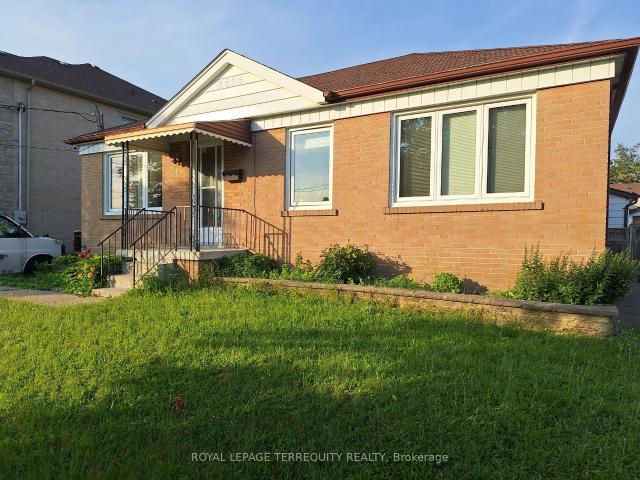 House for sale in Woburn, Ontario