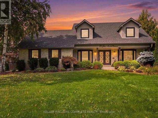 House for sale in Ancaster, Ontario