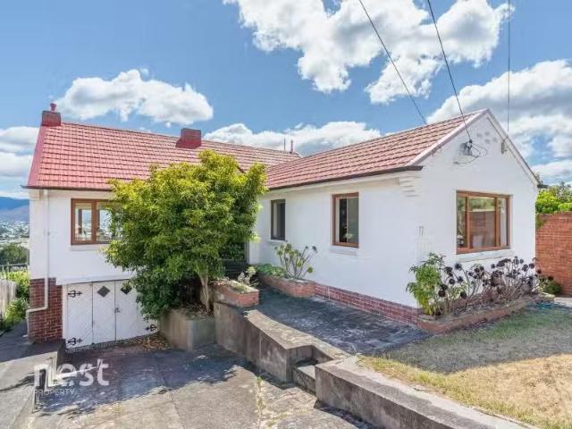 House for rent in Lenah Valley