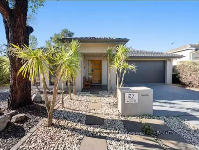 House for rent in Franklin, Australian Capital Territory