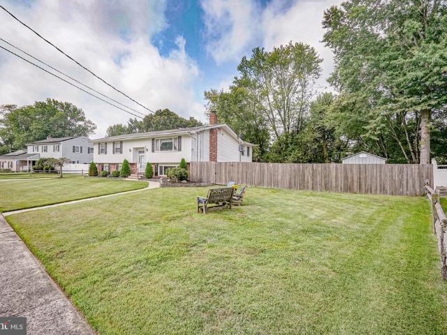 House for sale in Deepwater, New Jersey