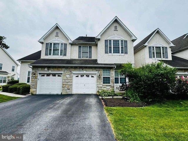 Townhouse for sale in Chester, Pennsylvania