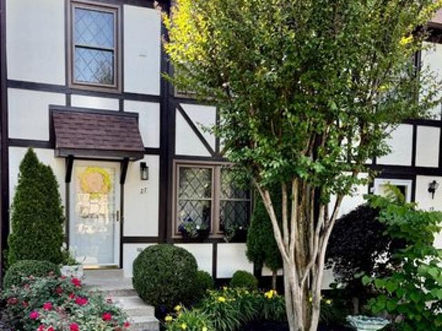 Townhouse for sale in Virginia