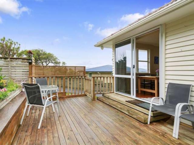 House for sale in Days Bay, Wellington