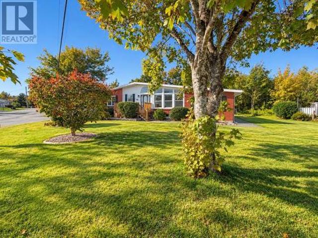 House for sale in Upper Island Cove, Newfoundland