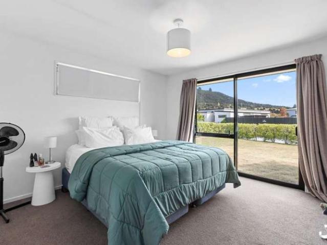 House for sale in Otakou