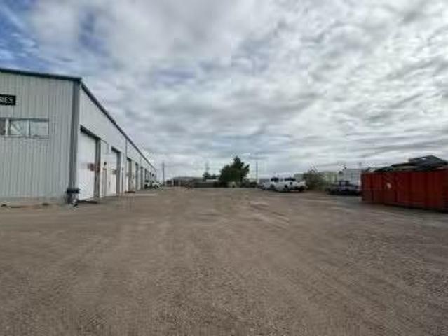 House for rent in Crossfield, Alberta