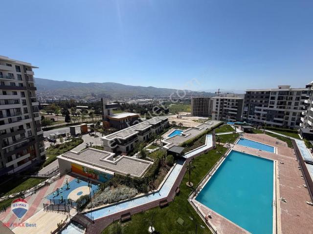 Menemen, İzmir içerisinde satılık mülk