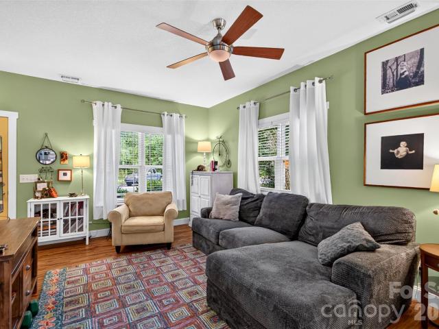Townhouse for sale in Asheville, North Carolina