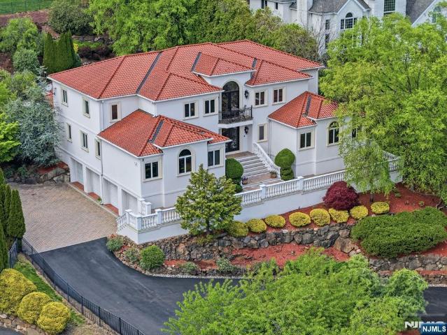 House for sale in Passaic, New Jersey