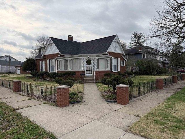 House for sale in Worthington, Indiana