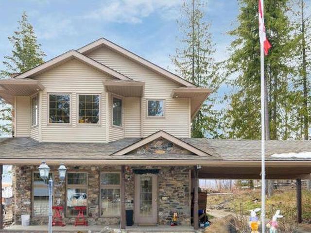 House for sale in Vernon, British Columbia